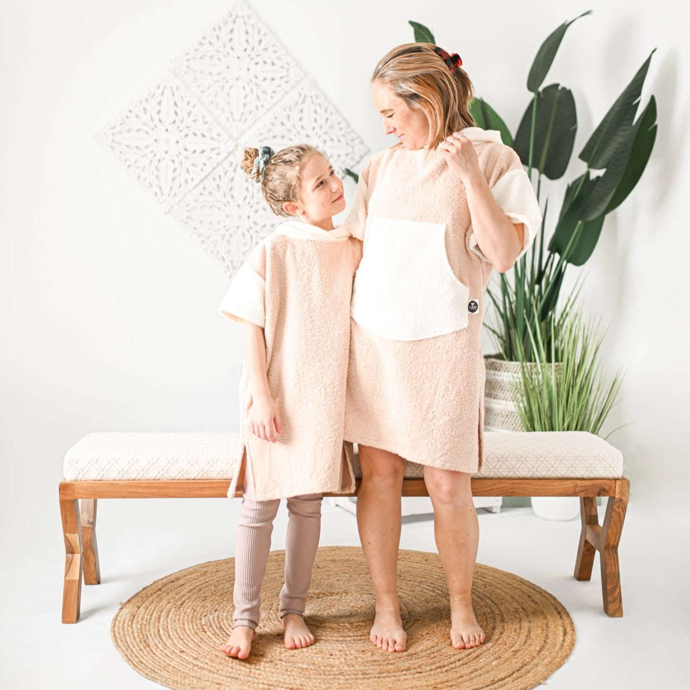 Poncho sans poche // sable et ivoire // 7-9, 10-12 ans et adulte