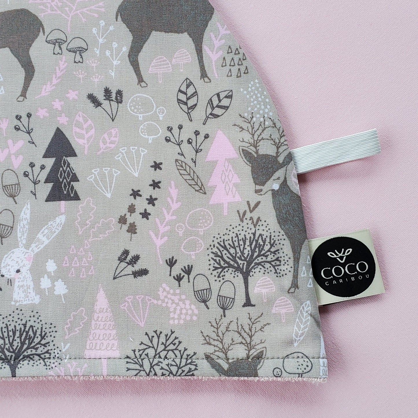 Animaux gris et rose