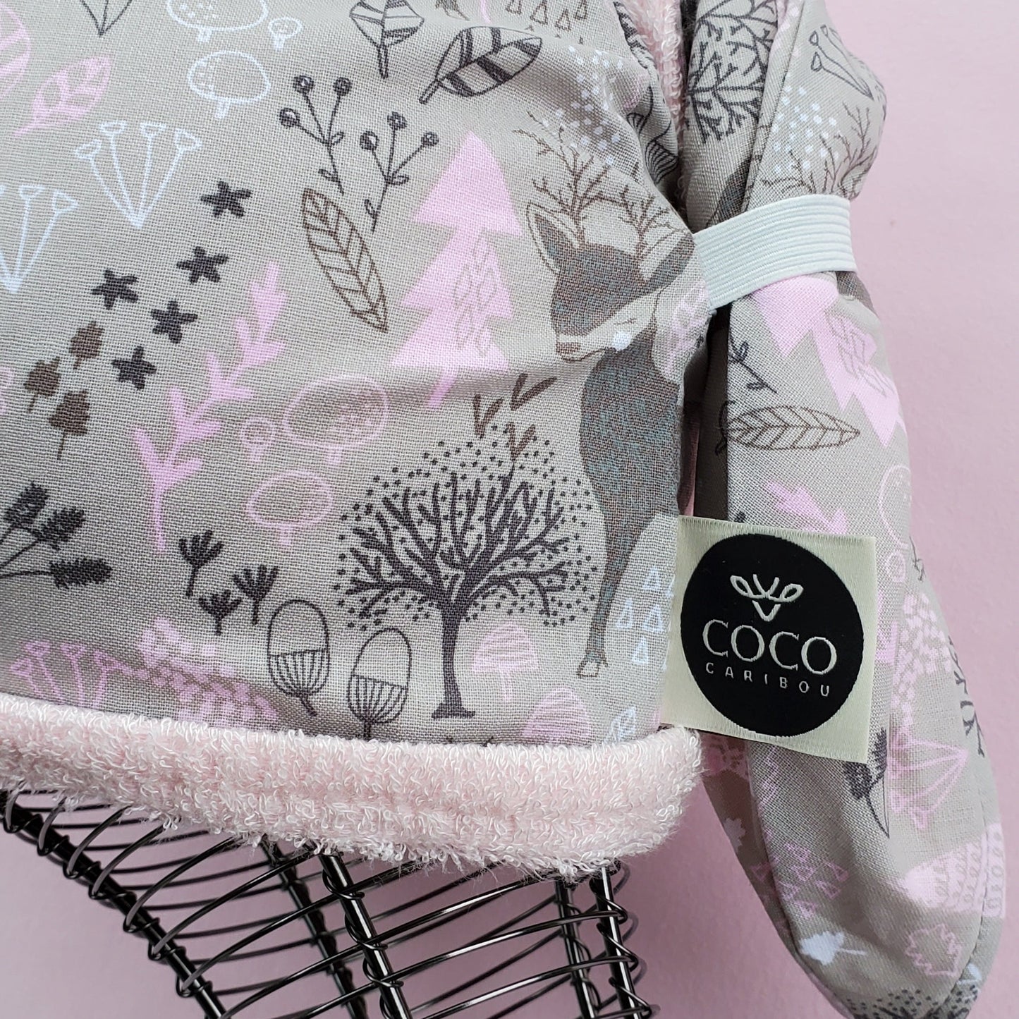 Animaux gris et rose