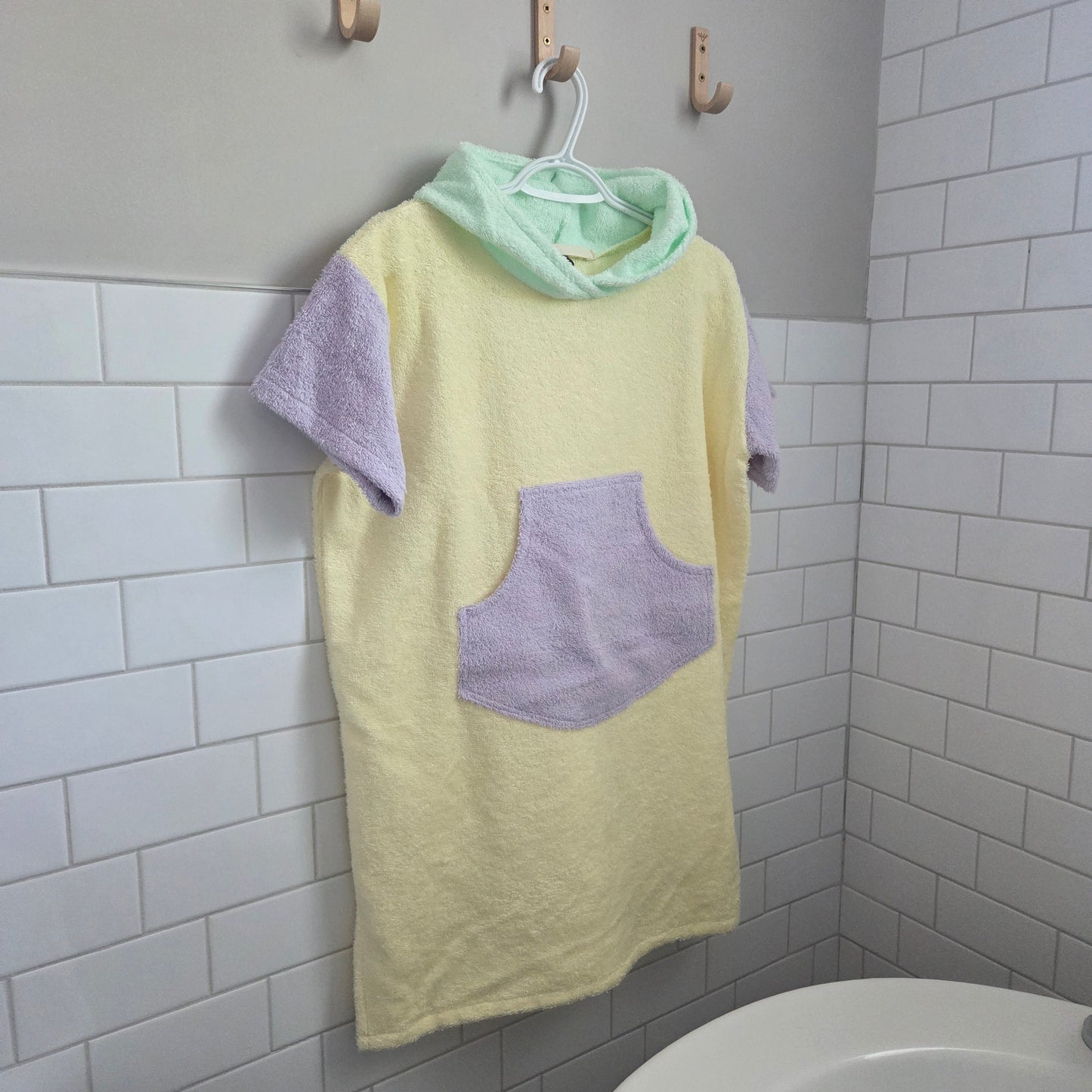 Poncho // 3 Couleurs // 10-12 ans